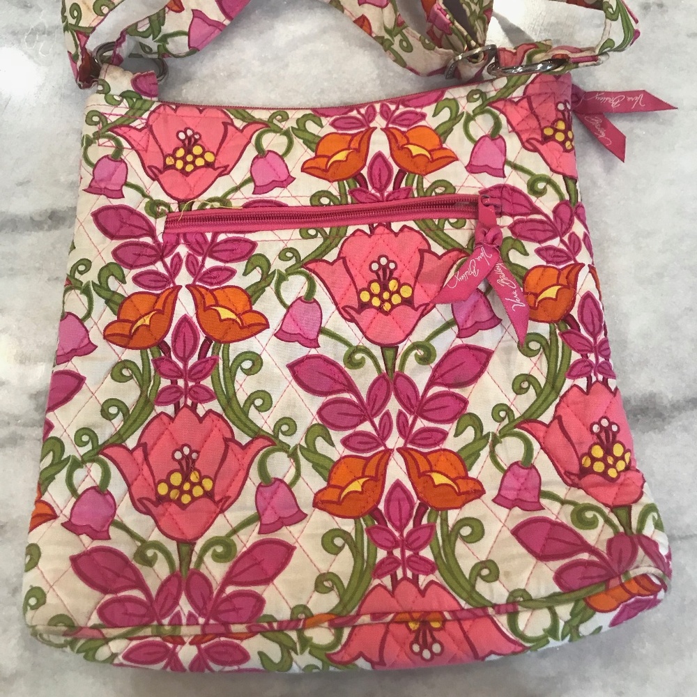Vera Bradley Floral Lilli Bell Crossbody Hipster